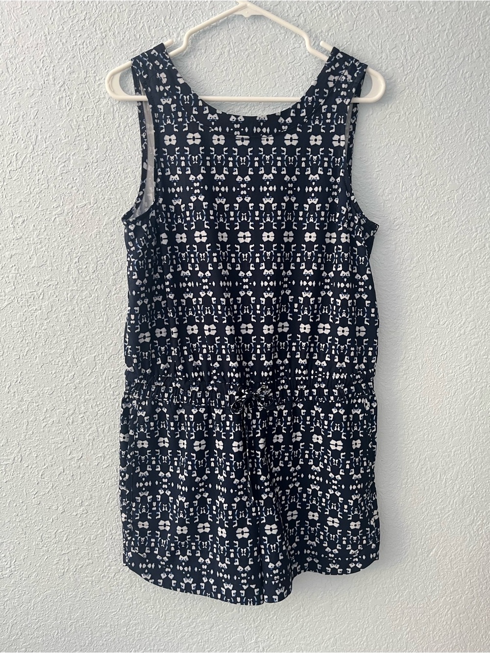 Athleta Sleeveless Navy and White Printed Romper with Drawstring Waist